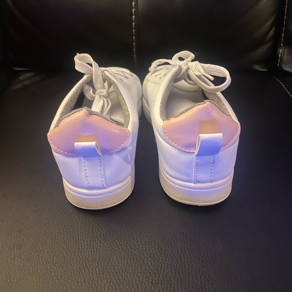 Never worn Ardene runners - Picture 2 of 4